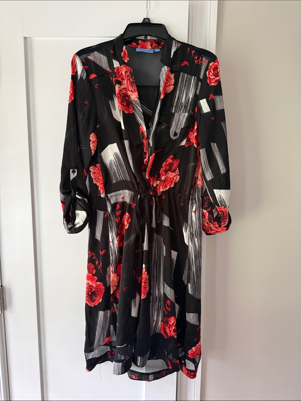 Simply Vera Vera Wang Black Midi Dress with Red Floral Accents